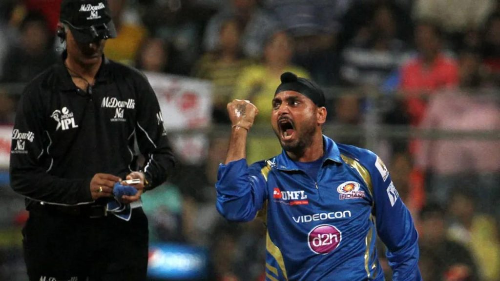 Best Bowling Figures at Wankhede