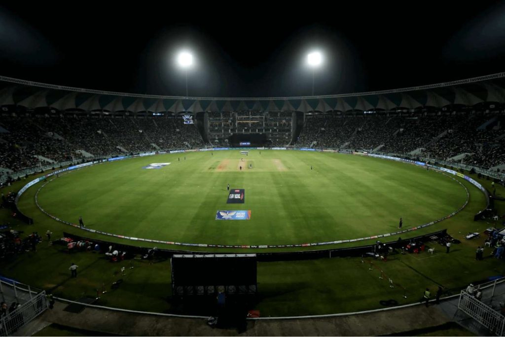 Ekana Cricket Stadium IPL 2026 Ticket Booking Tips